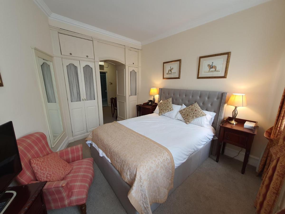 Butlers Townhouse Hotel Dublin Exterior photo